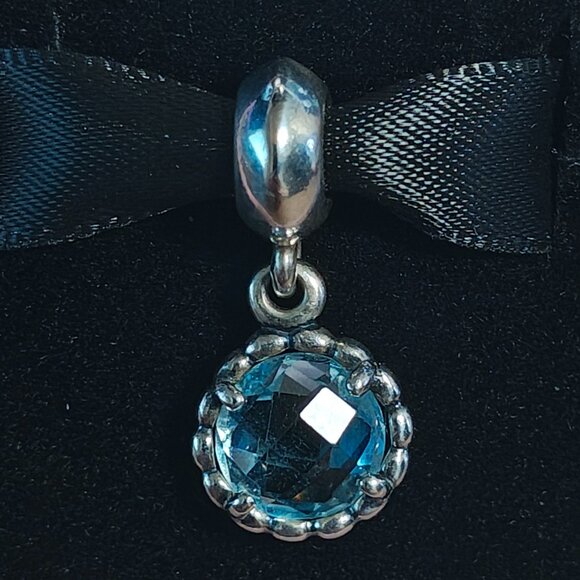 Pandora Jewelry - Authentic Retired Pandora Cool Breeze Dangle Bead with Blue Topaz - 791021BTP